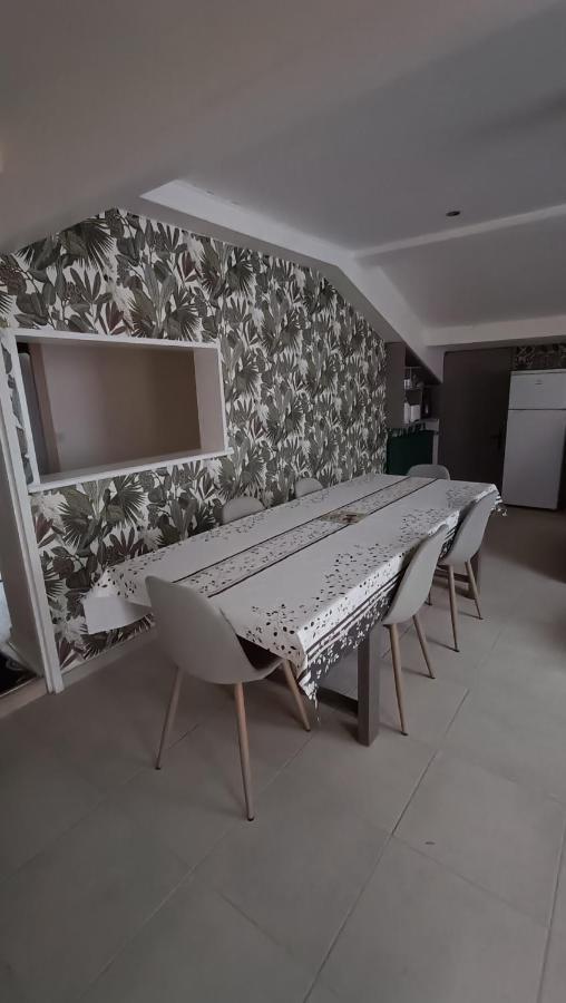 Holiday home Maison T4 A 6 Minutes A Pieds De Sarlat-la-Caneda